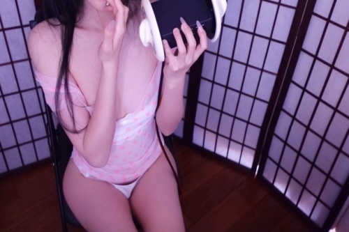 园方回应狮子瘦成纸片，一场跨越视觉与心灵的温情传递